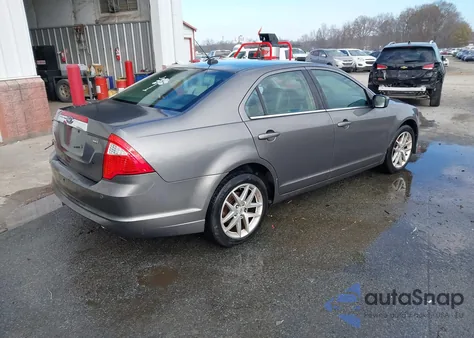 2010 Ford Fusion Sel z USA, uszkodzony, nr VIN 3FAHP0JA3AR261975